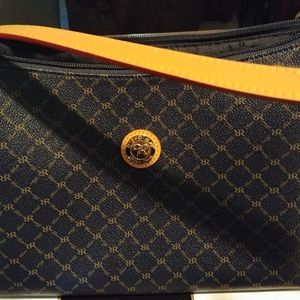 Rioni Purse